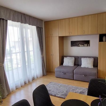 Beszedes-Lak, Aranypart Apartment Siofok Ngoại thất bức ảnh