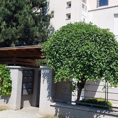 Beszedes-Lak, Aranypart Apartment Siofok Ngoại thất bức ảnh
